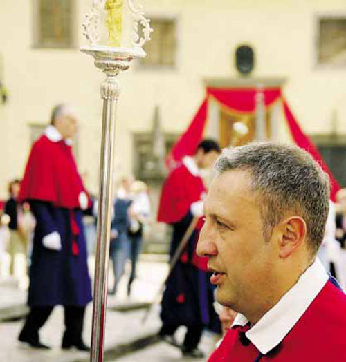 Danilo con la veste da priore