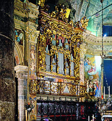 L'organo della basilica di Gandino