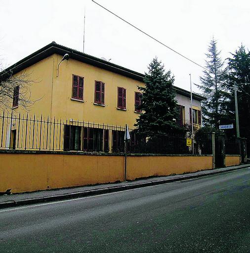 La caserma dei carabinieri a Gandino