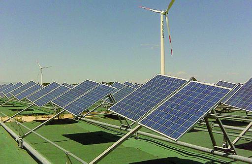 Impianti fotovoltaici con la base in feltro Solarfelt