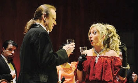 Clara Bertella sul palco lo scorso anno con la Traviata