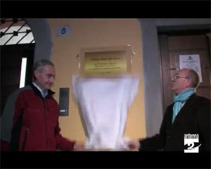 Biblioteca dedicata a La Signorina