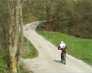 Una guida per scoprire la Val Gandino in mountain bike