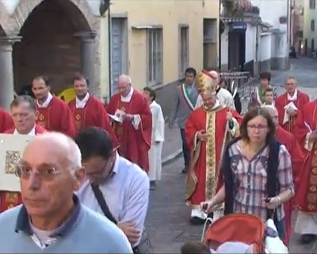 Il Vescovo apre Missione al popolo