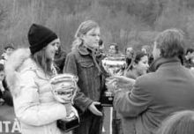 .Il presidente della Comunità montana Mignani premia i vincitori.