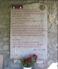 la lapide commemorativa della fucilazione di Giorgio Paglia