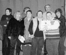 Alcuni dei partecipanti alla «Cena della solidarietà»