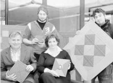 NASTRIVAL Angelo e Miriam Anesa (davanti) con i figli Andrea e Fabio