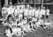 I bimbi e i ragazzi che hanno partecipato al concorso, al santuario di San Gottardo