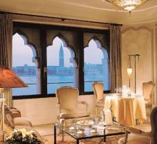 Suite del Cipriani curata da Edilizia Interna.