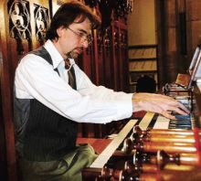 ’organista Roberto Mucci