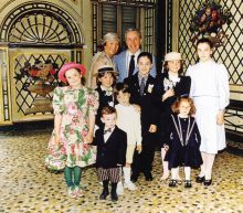 Con i nipoti a Villa Zanchi. Questa foto, e quella sotto, sono tratte dal libro «28 febbraio» di Maria Carla Rota